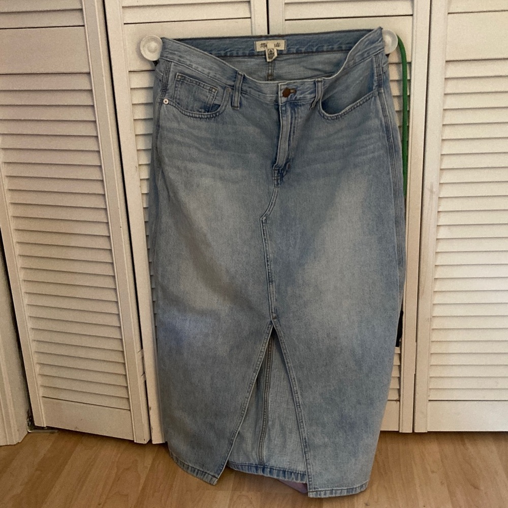 Madewell Riley Mid Denim Skirt EUC